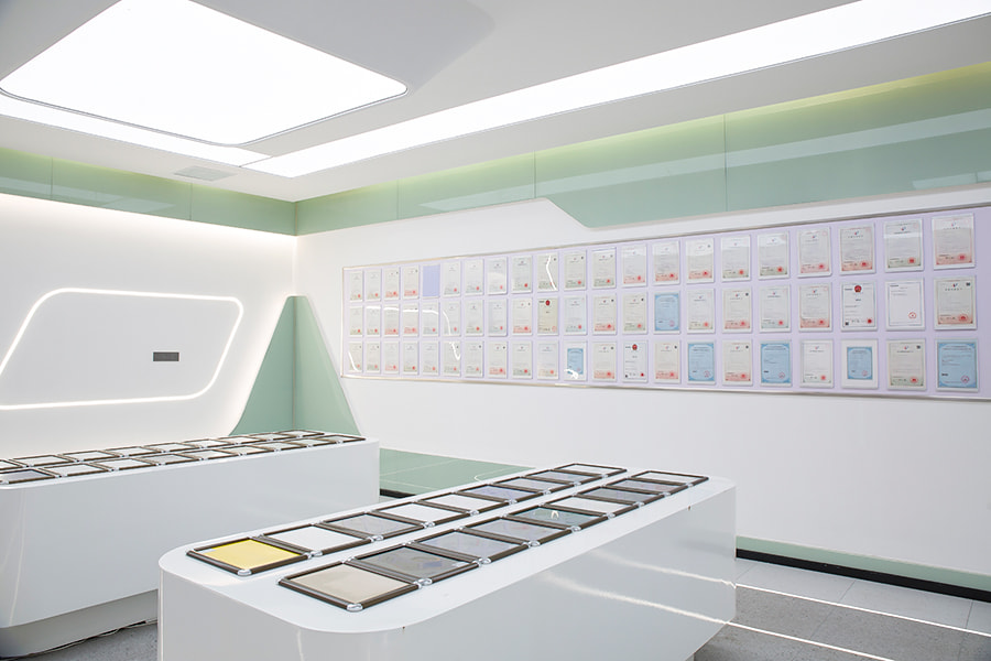 Decorative fireproof ceiling